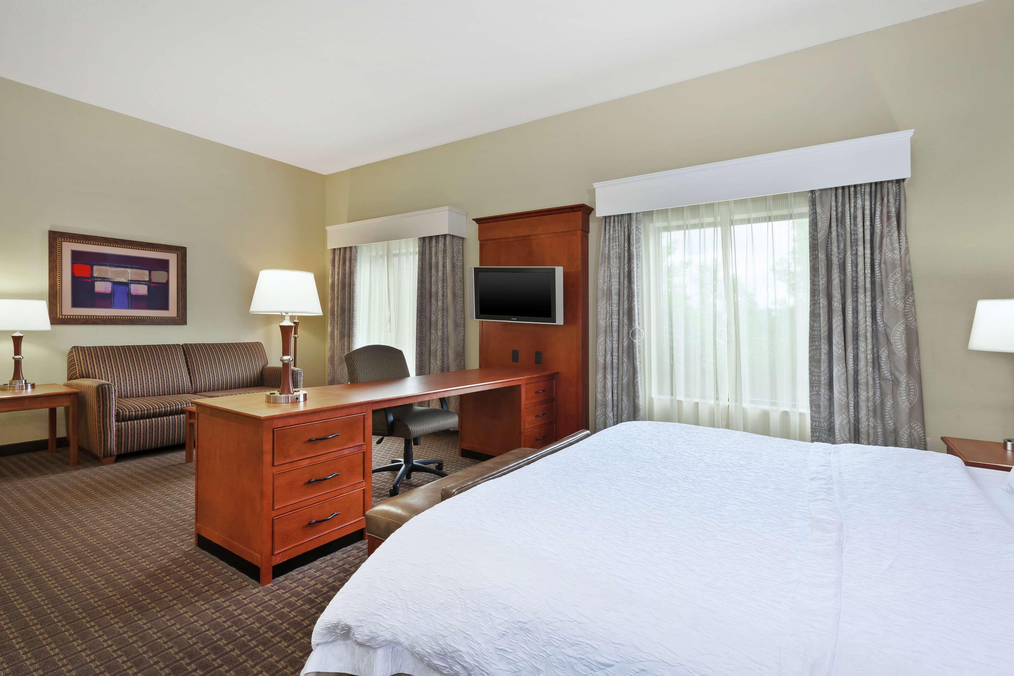 Hampton Inn & Suites Grand Rapids-Airport 28Th St Каскейд Экстерьер фото