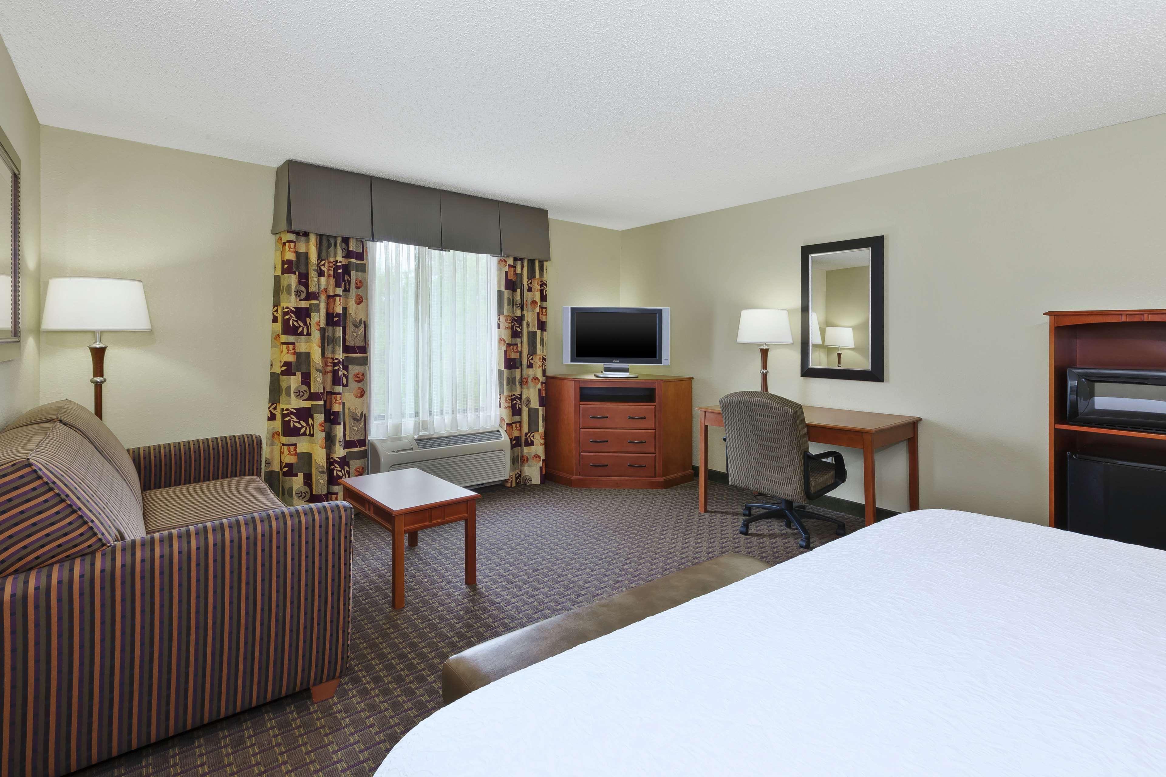 Hampton Inn & Suites Grand Rapids-Airport 28Th St Каскейд Экстерьер фото