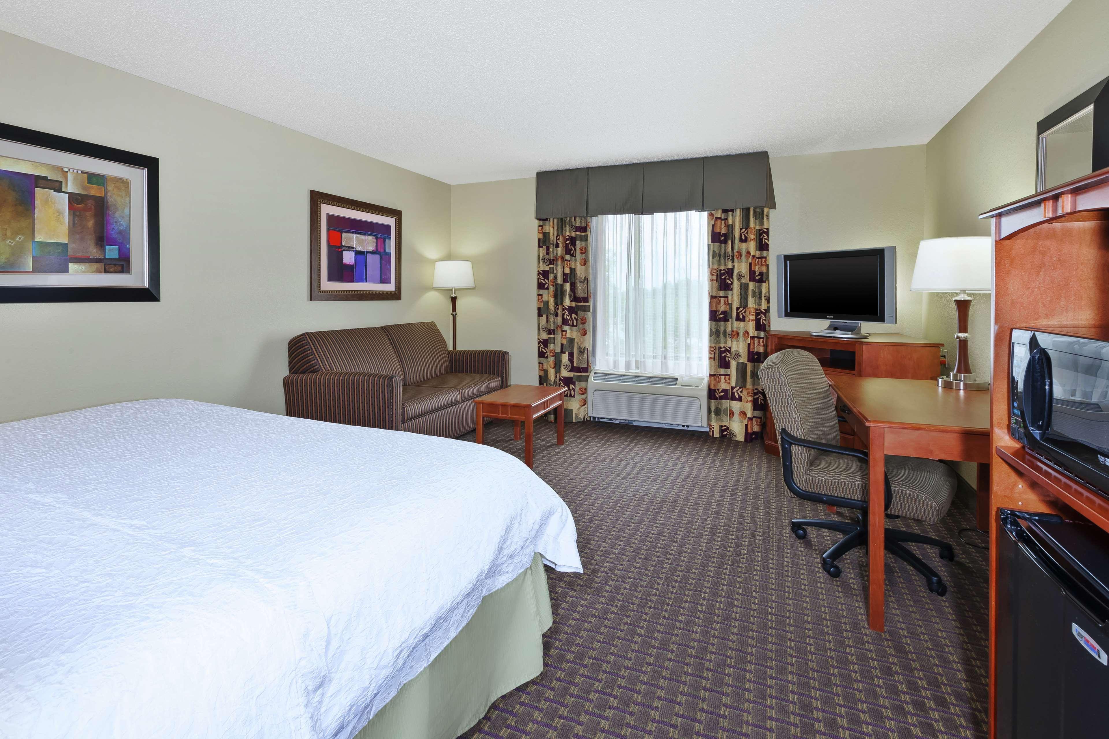 Hampton Inn & Suites Grand Rapids-Airport 28Th St Каскейд Экстерьер фото