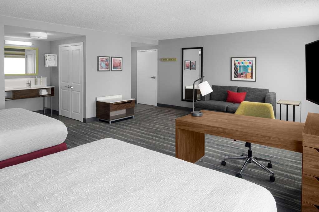 Hampton Inn & Suites Grand Rapids-Airport 28Th St Каскейд Номер фото