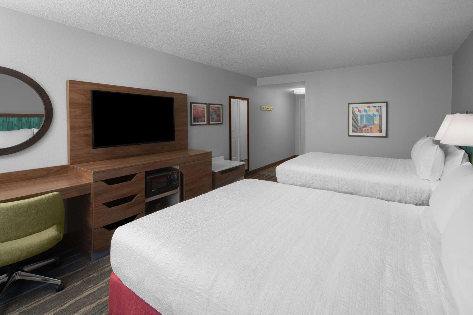 Hampton Inn & Suites Grand Rapids-Airport 28Th St Каскейд Экстерьер фото