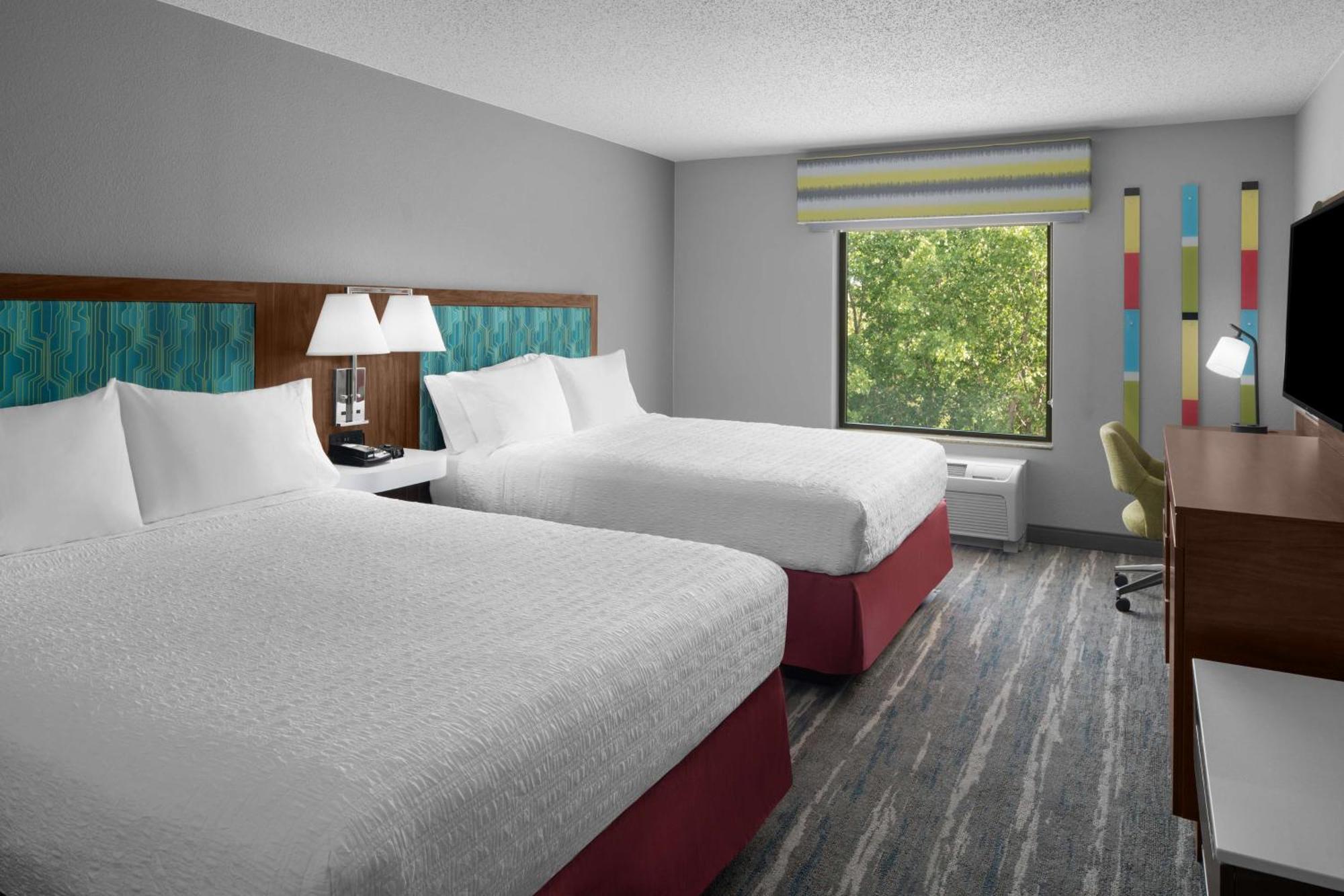 Hampton Inn & Suites Grand Rapids-Airport 28Th St Каскейд Экстерьер фото