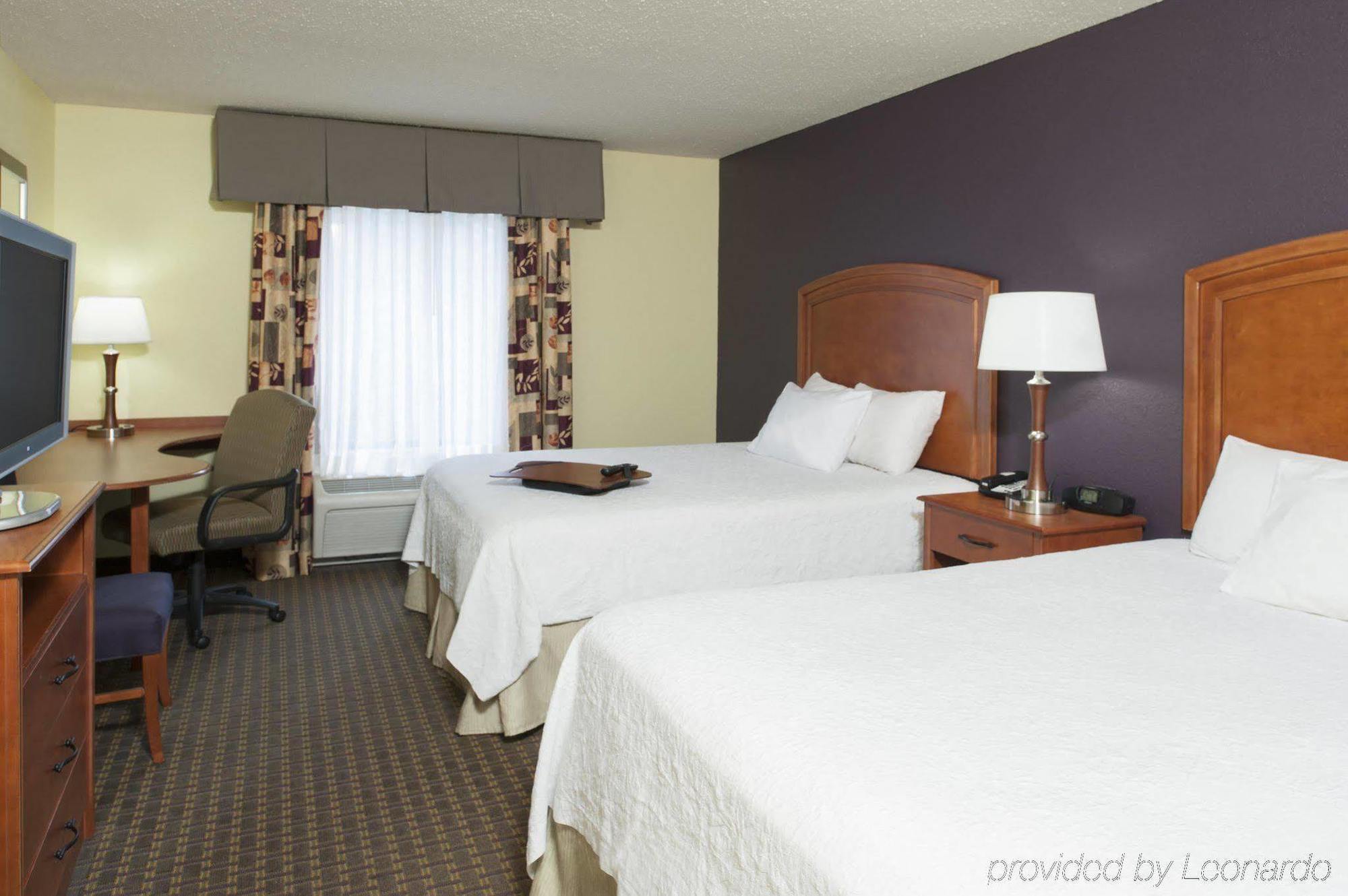 Hampton Inn & Suites Grand Rapids-Airport 28Th St Каскейд Экстерьер фото