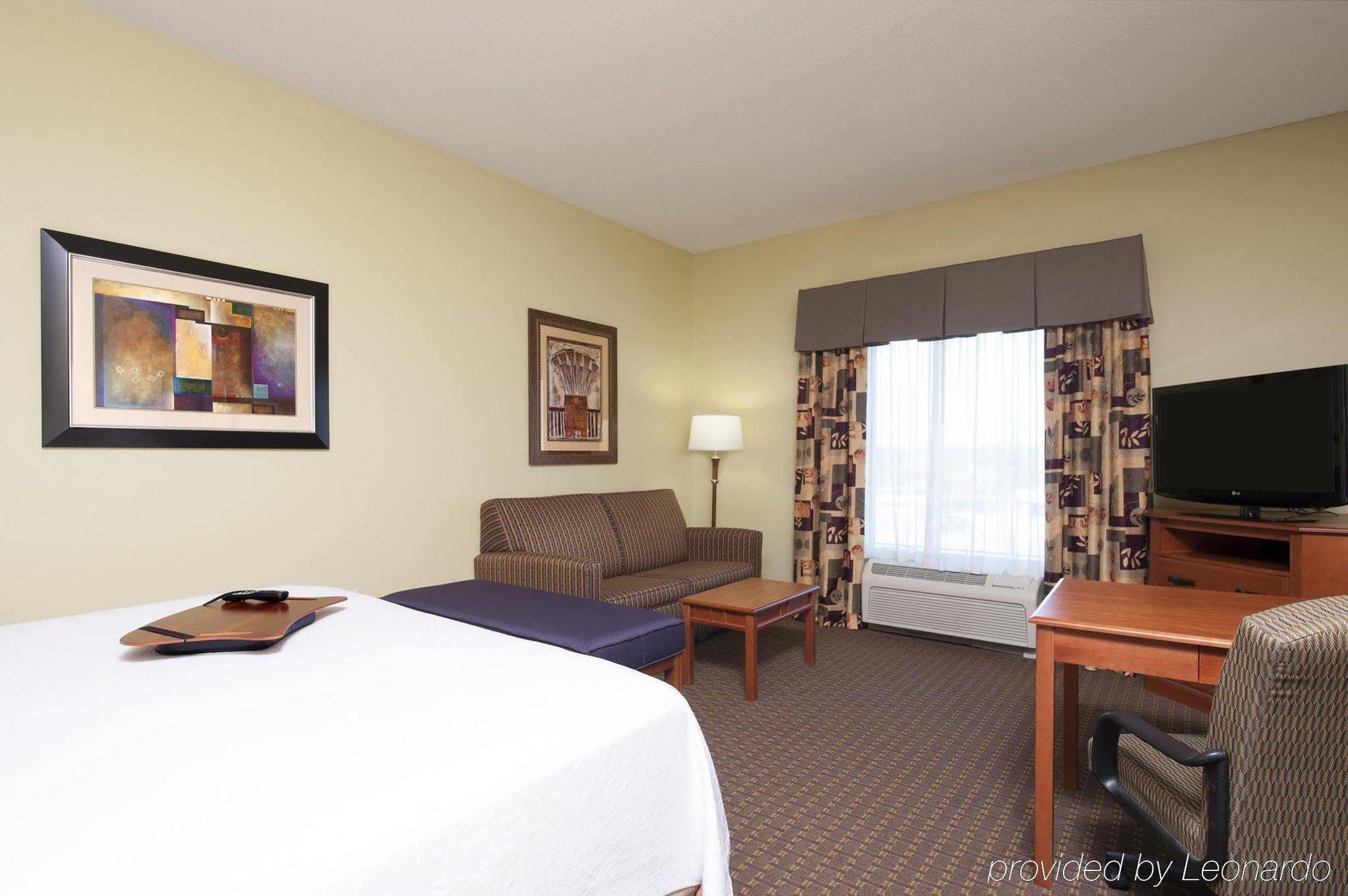 Hampton Inn & Suites Grand Rapids-Airport 28Th St Каскейд Экстерьер фото